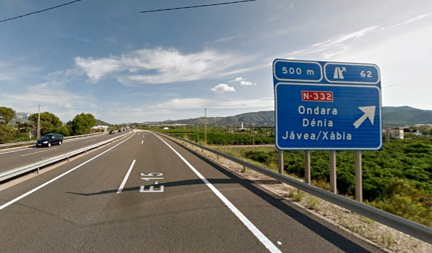 Getting to and Around Dénia